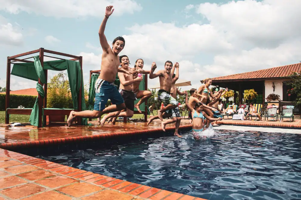 Colombia family reunion Bogota Armenia travel ending