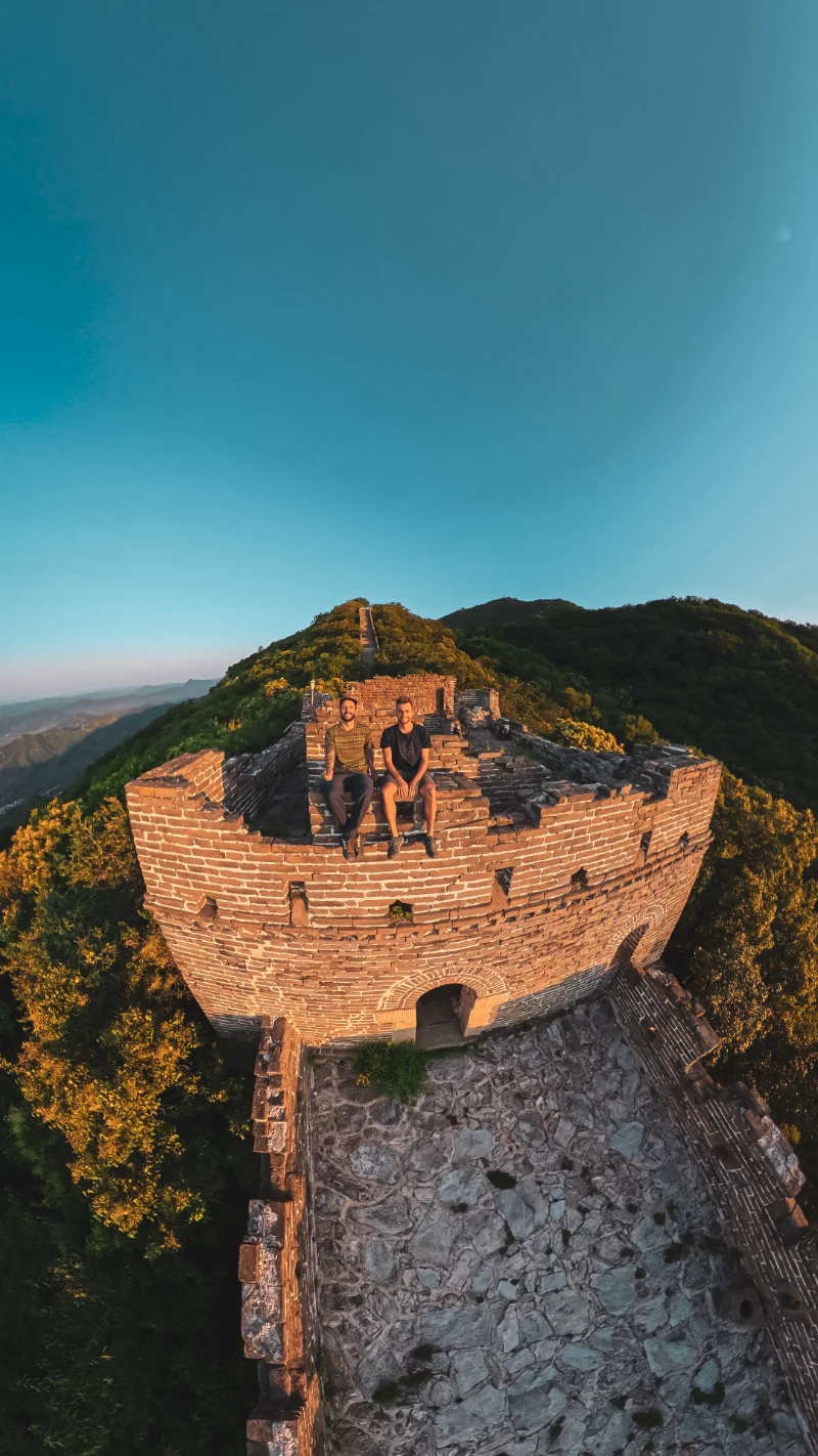 Invisible selfie stick effect on the Great Wall of China with best Insta360 for motorcycle