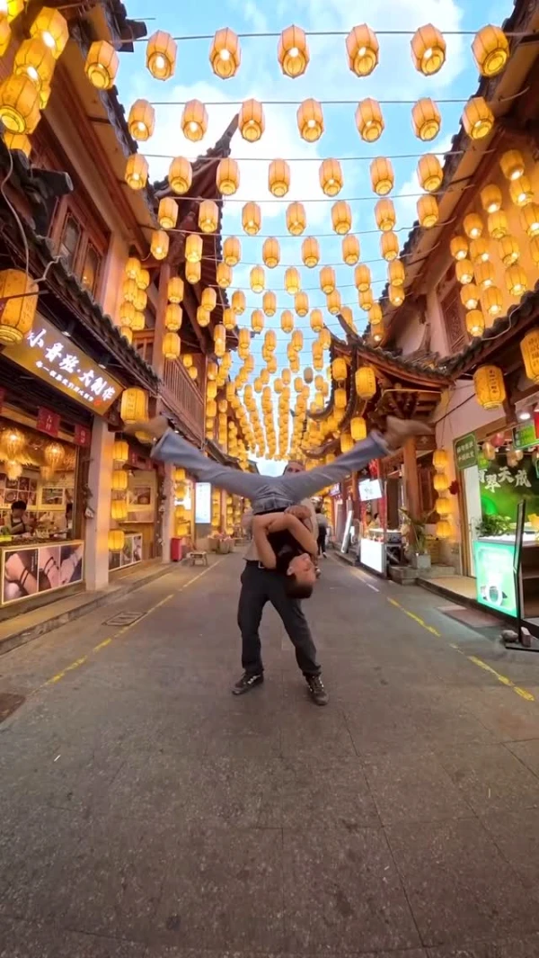 The coolest trick to visit China on a motorcycle filmed with Insta360 360 camera