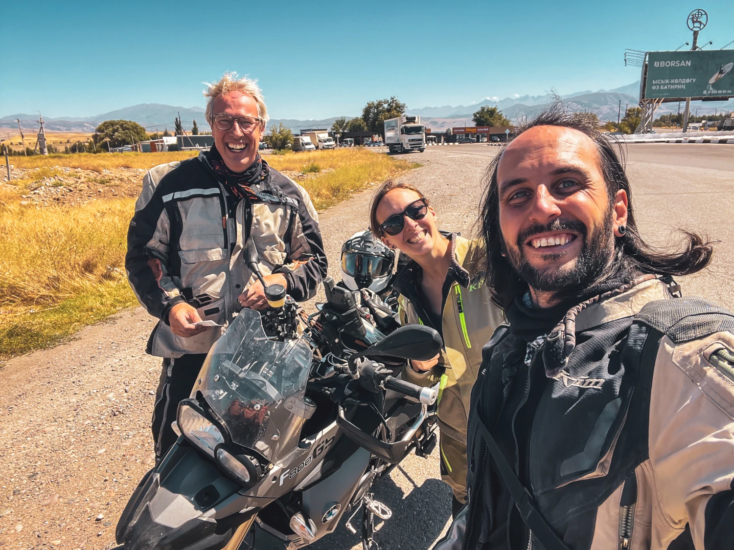 motorcycle travel Kyrgyzstan two Falkor bikes meeting Thilo