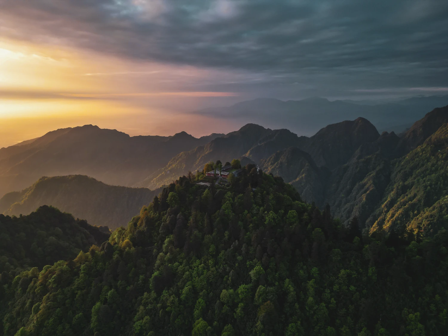 Mount Emei trekking China 60000 steps sacred mountain